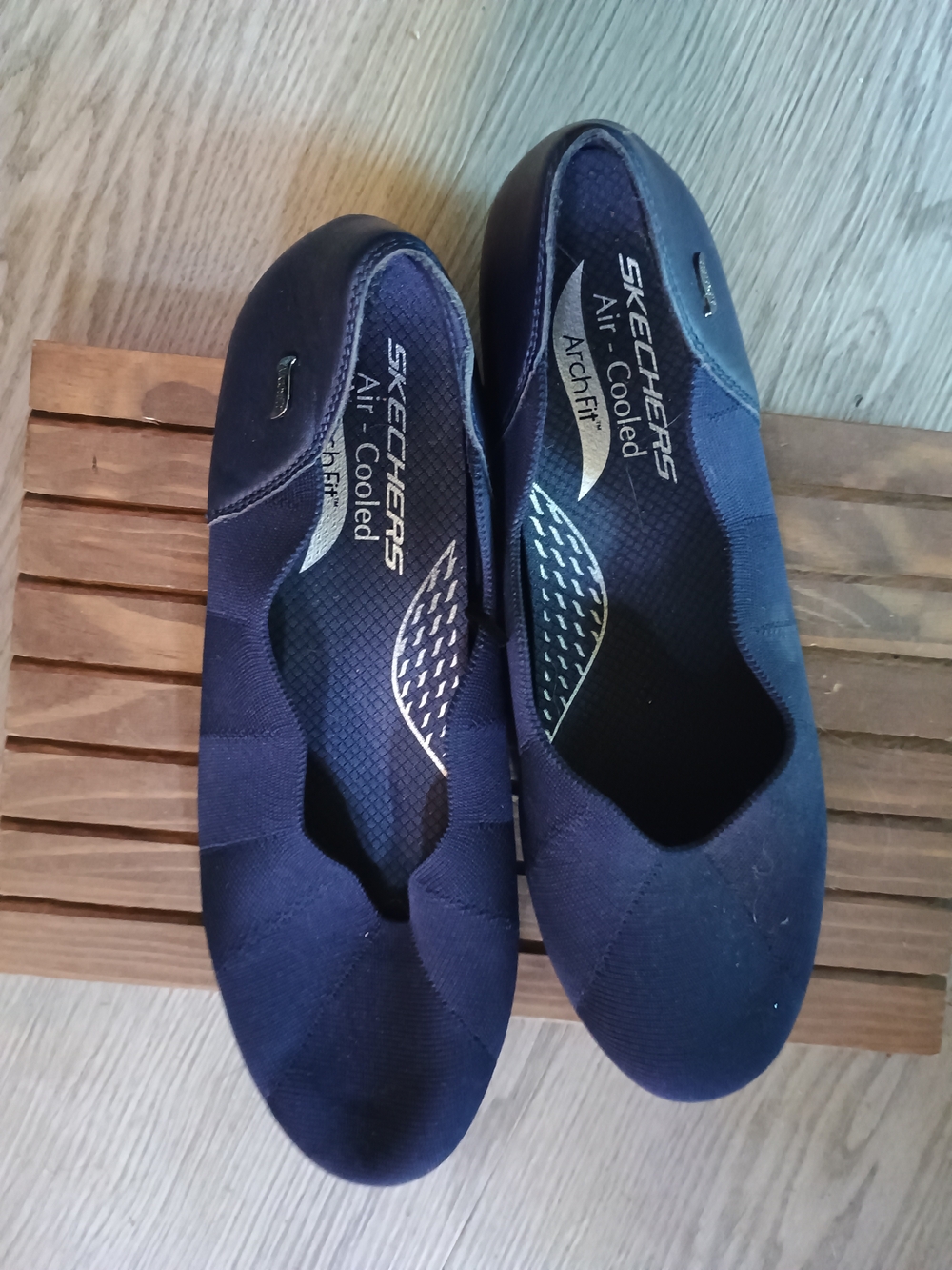 Skechers Women’s Navy Air-Cooled Arch Fit Slip-On Shoes